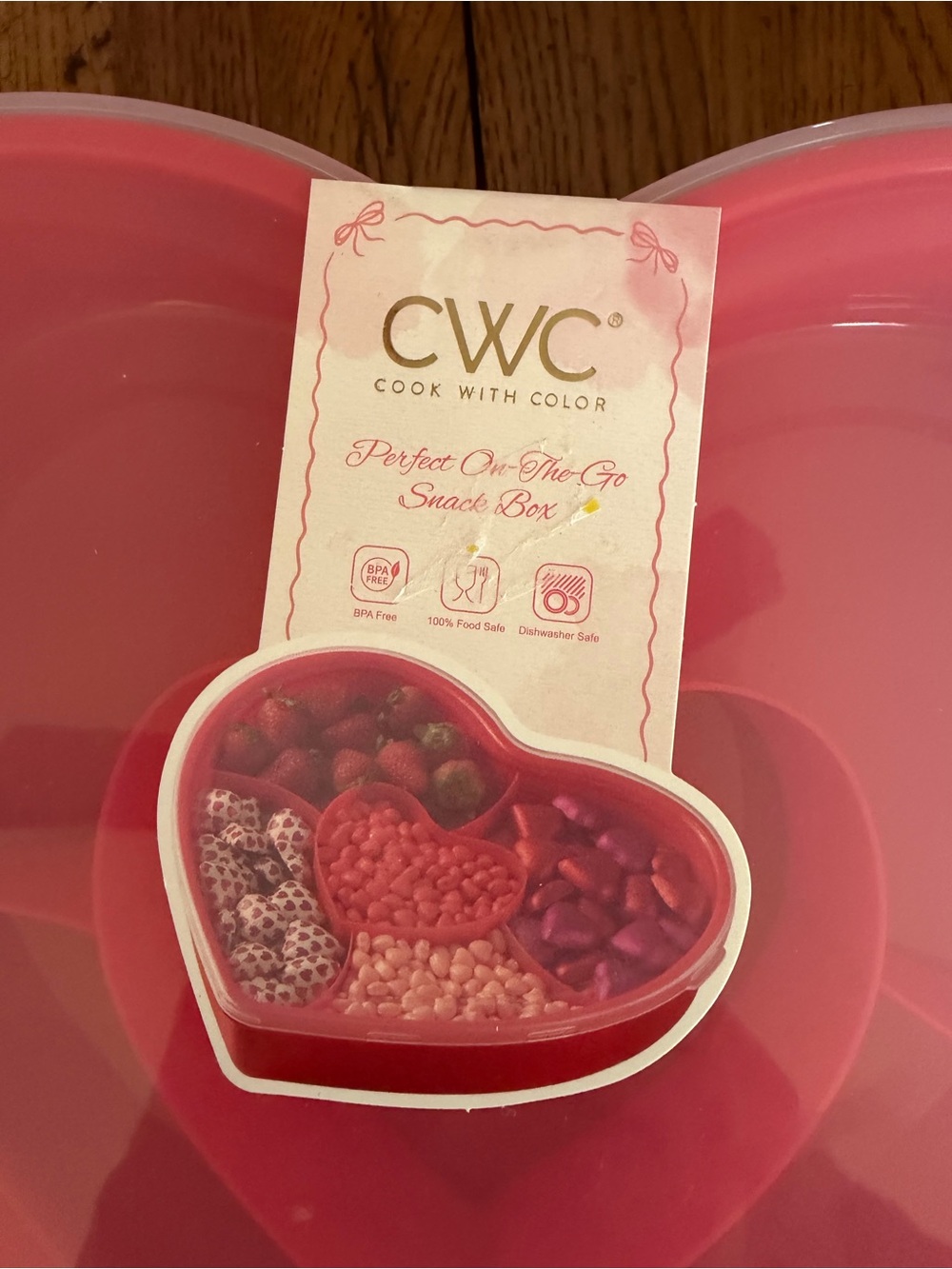 CWC Heart-Shaped Divided Snack Tray - Red - Picture 2 of 2